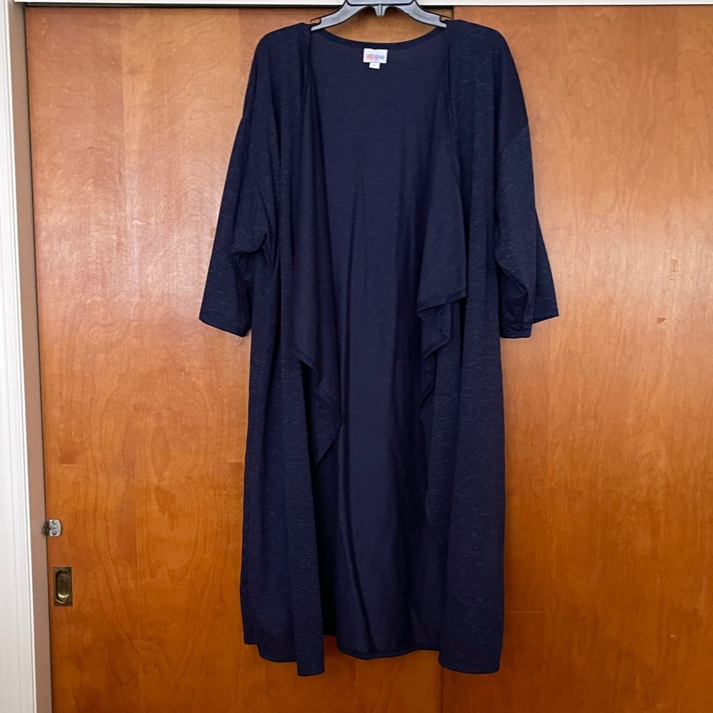 Lularoe Shirley in Navy Blue L - Picture 1 of 3